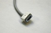 單片機開發(fā)之Apple Mac電腦充電適配器控制信號IC